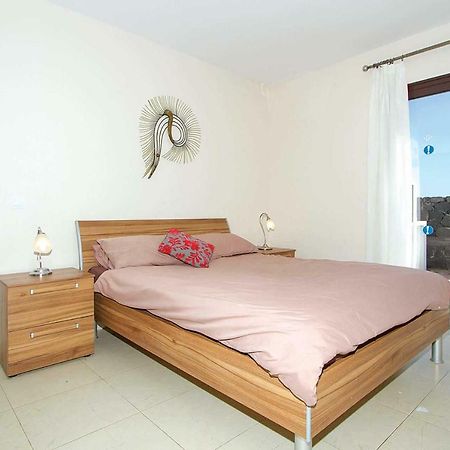 Sapphire Playa Blanca (Lanzarote) Bagian luar foto
